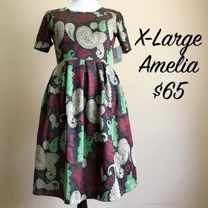 Women’s Lularoe Amelia Dress NWT!